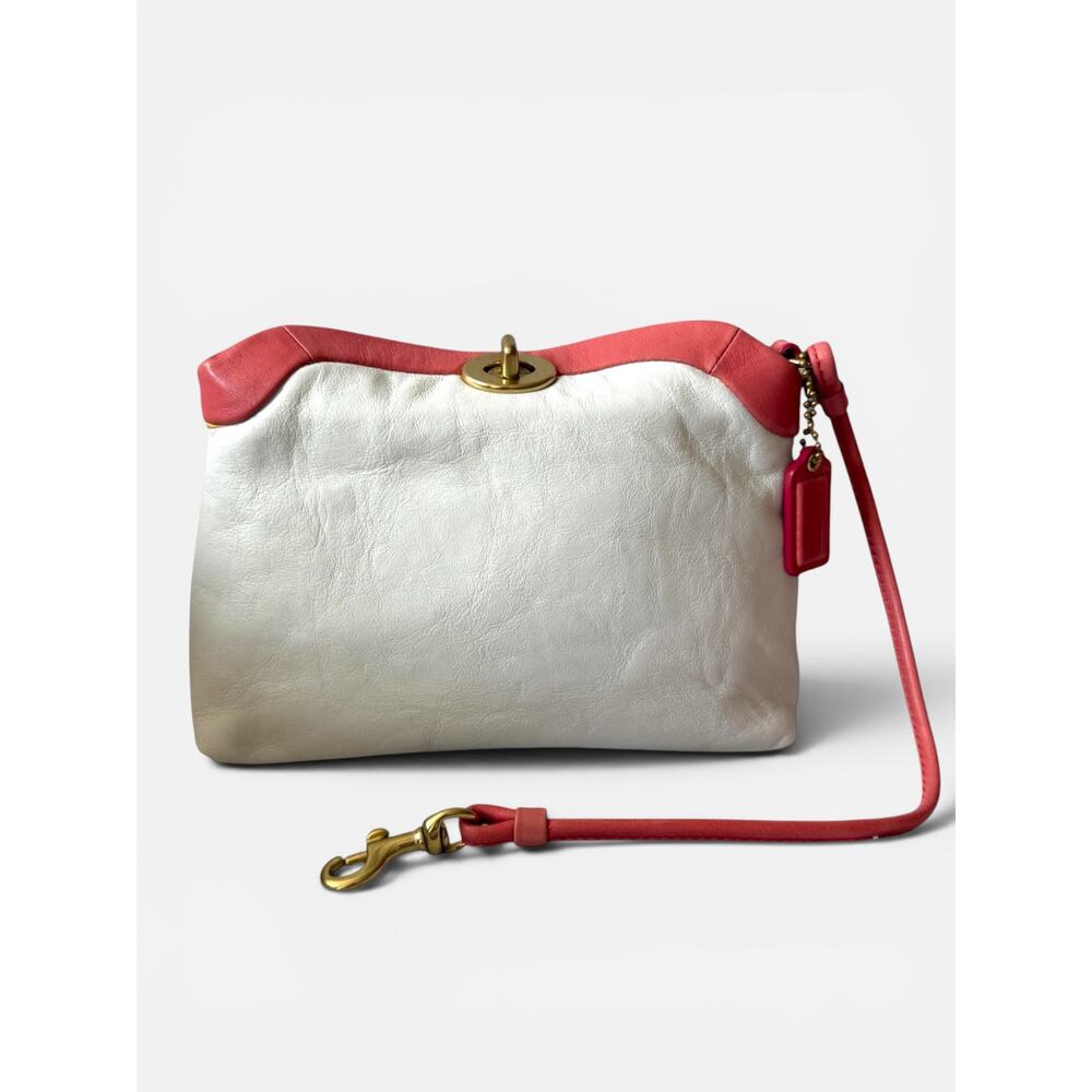 COACH 42638 Cricket Chalk White Coral Leather Turnlock Gold Tone Wristlet